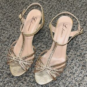 Lauren Lorraine gold heels, 7.5